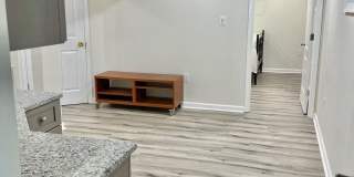 1114 45TH Street NE Gallery 5