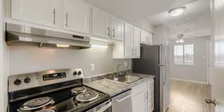 Parkwood Plaza Gallery 47