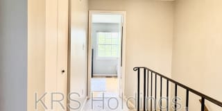 4232 Stockbridge Dr Gallery 18