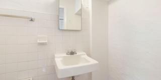 108 Rutland Boulevard Gallery 18