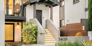 The Ultimate Dana Point Luxury Escape! Modern Coastal Masterpiece in the Heart of the Lantern District Gallery 4