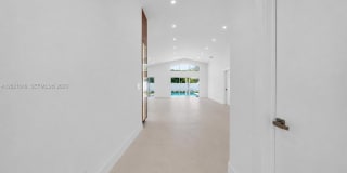 3330 SW 50th St Gallery 22