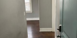 1117 S. Plymouth Avenue Gallery 9