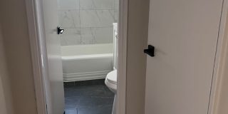 110 Washington Gallery 4