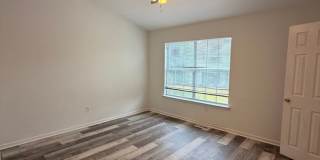 2 Bedroom 2 Bathroom Available in July! Gallery 6