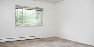 Hyde Park Apartments Gallery 15