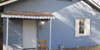 Limited-Time Offer! Sign a lease by 12/31 and get 25% off your first month’s rent! Gallery 1