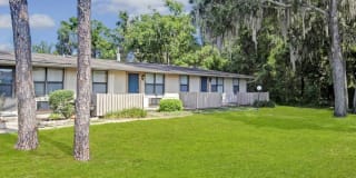 Applewood Apartments Gallery 3