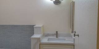 Stunning Lake Havasu Rental 4 BR/ 3BA Pool Home Backing to Park Gallery 19