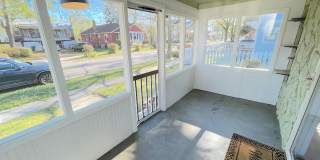 3 BED | 2 BATH | MIDTOWN | FENCED YARD Gallery 3