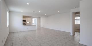 16554 W QUESTA Drive Gallery 4