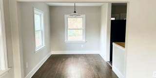 Beautiful Three Bedroom Single Family House Gallery 9