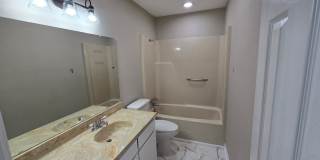 Charming Newly Remodeled Rental Home in a Quiet Neighborhood Gallery 25