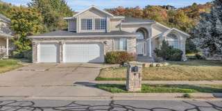 Spacious 5 Bedroom Home in Great Neighborhood in Layton! Gallery 1