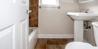 628 W. Roscoe Apt. Gallery 8