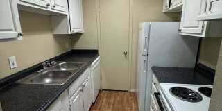2411 E. 55th Pl Unit 62 Gallery 5