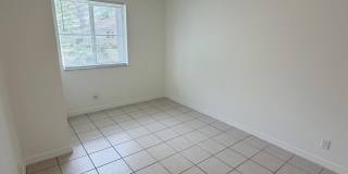 11289 SW 18th Court Gallery 10