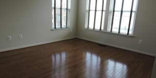 20425 CODMAN Drive Gallery 10