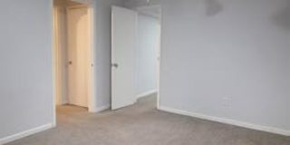 101 N Duluth Ave Gallery 4