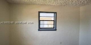 970 NE 133rd St Gallery 31