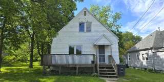 FOR RENT- 306 Charles St- Pets Ok* $$MOVE IN PROMO$$ Gallery 1