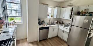 Newly renovated spacious 4 bedroom home in Sheraden - AVAILABLE OCTOBER! Gallery 3