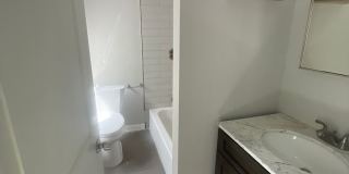 1619 Mt Vernon Gallery 16