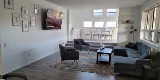 19A S Gladstone Ave Gallery 10