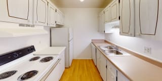 Outer Drive Manor Apartments Gallery 1