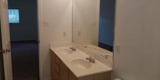 3 Bedroom Home in Gated Community ***Medical Center*** Gallery 9