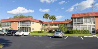 99 Springlake Drive Gallery 1