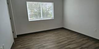 Cedar Terrace Gallery 12