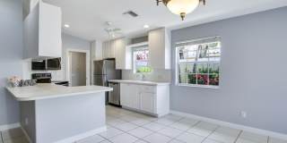 10870 SW Dardanelle Drive Gallery 5