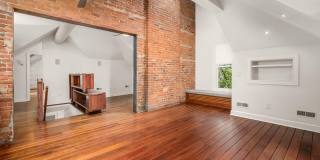 36 E Kossuth Street Gallery 12