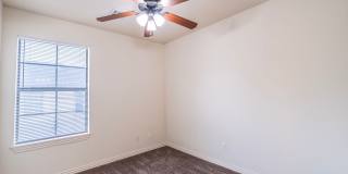 3 bed, 2 bath Condo - MOVE IN SPECIAL!!!! Gallery 7