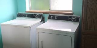 $4900 / 6br - University/ Wallingford House! 6BR/3BTH Gallery 11