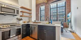 Riverwalk Apartments Gallery 2