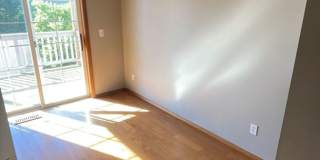 PRELEASING: 4 bdrm/1.5 bath house near WWU Park-N-Ride PRELEASING: 4 bdrm/1.5 bath house near WWU Park-N-Ride Gallery 10