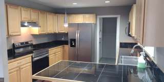 936 LONGFELLOW Court Gallery 4