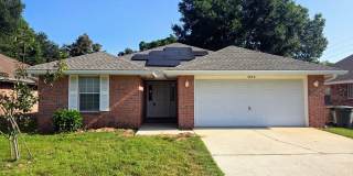 Nicely updated 3BR/2BA Home Gallery 1
