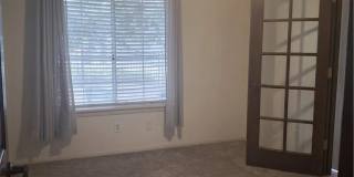 8323 Peach Avenue Gallery 22