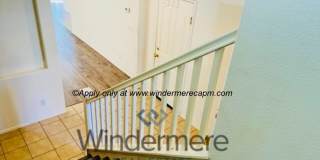 Spacious 3-bedroom with Updated Finishes and Prime Location! Gallery 7