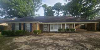 5566 Forsyth Drive Gallery 1