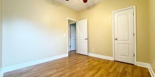 701 Victoria Circle Gallery 21