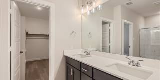 The Residences at Fresh Meadows Gallery 33