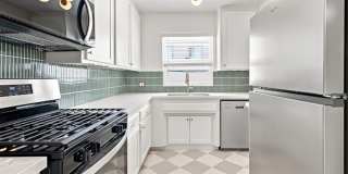 Newly Remodeled 1-Bedroom Upper Unit in Alamitos Beach Newly Remodeled 1-Bedroom Upper Unit in Alamitos Beach Gallery 1