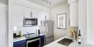 Bayside Village Gallery 22
