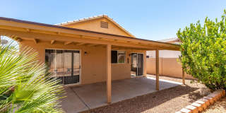 4634 E Grovers Avenue Gallery 39