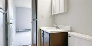 Adams Square Gallery 12