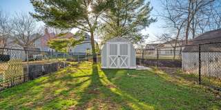 817 THOREAU Lane Gallery 24